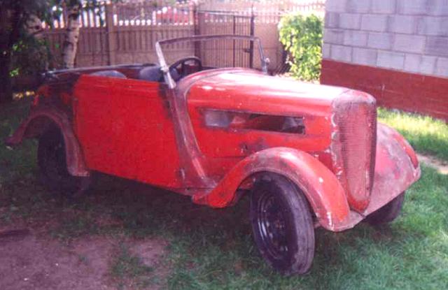 Rosengart LR4N2 Cabrio (1938)